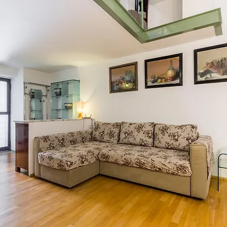 Enjoy Your - Trastevere روما